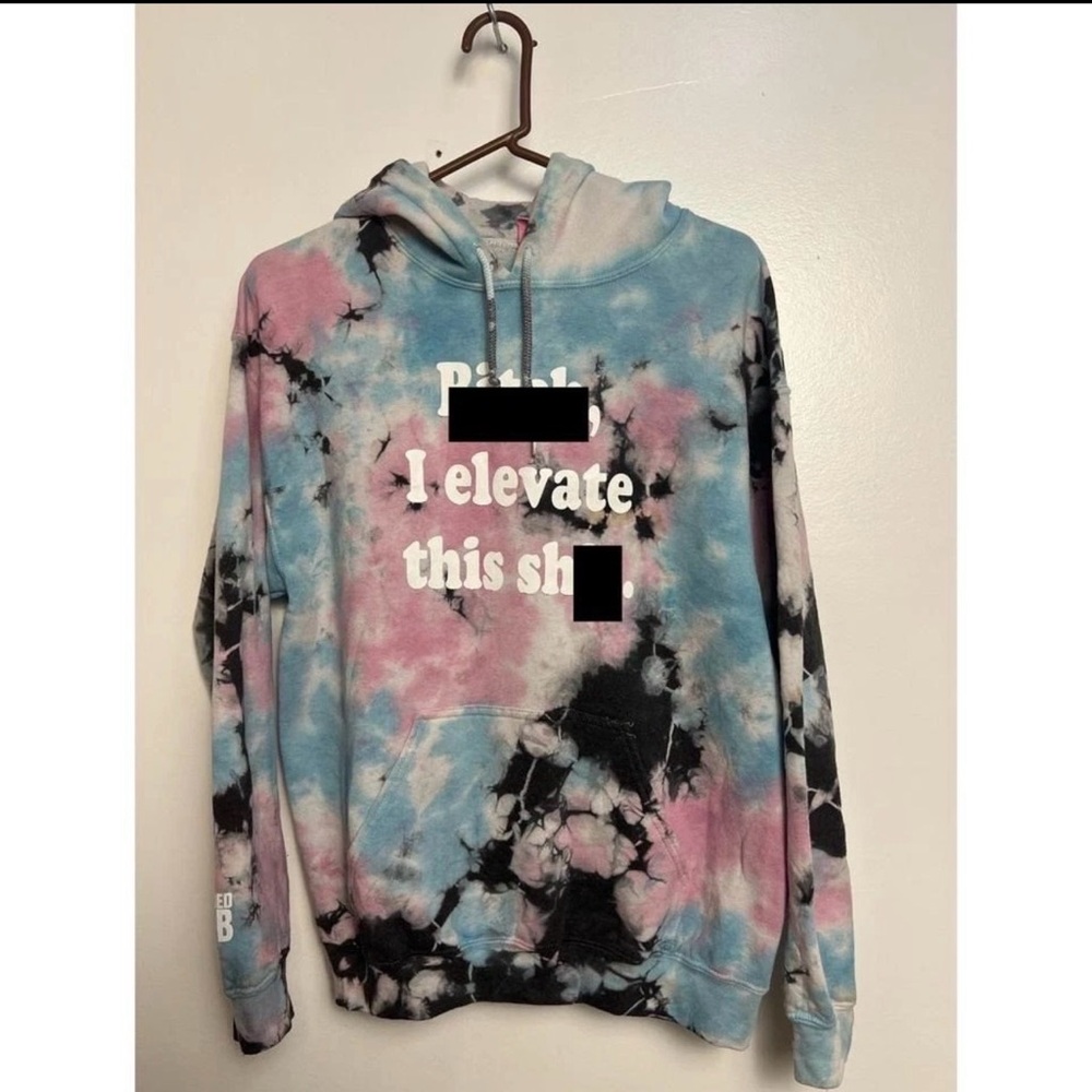 Married to the Mob Pastel. MTTM Limited Edition 💙